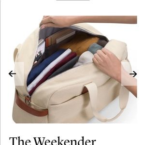 AWAY THE WEEKENDER New without tag